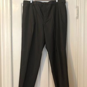 NWT Dark Grey Dockers Men’s Dress Pants 40x32